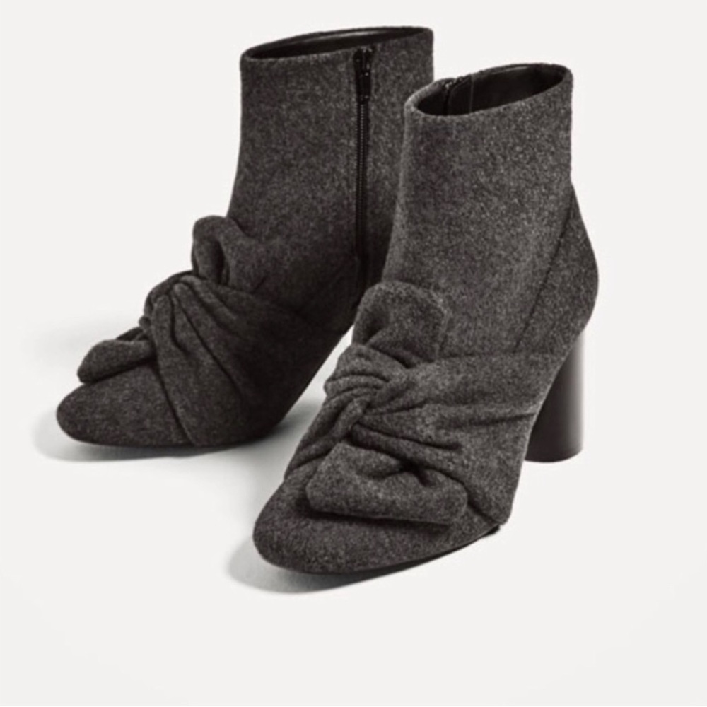 NWT ZARA WOOL BOW HEELED BOOTS